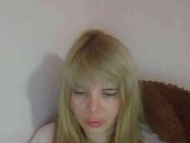 ElenaPleasure webcam