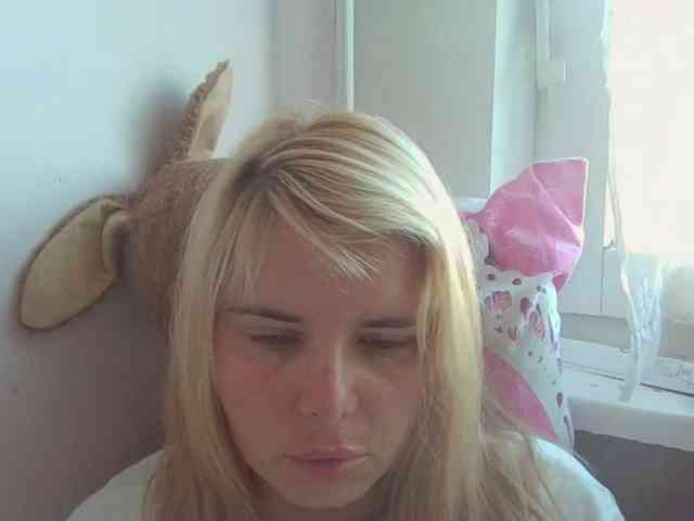 ElenaPleasure webcam