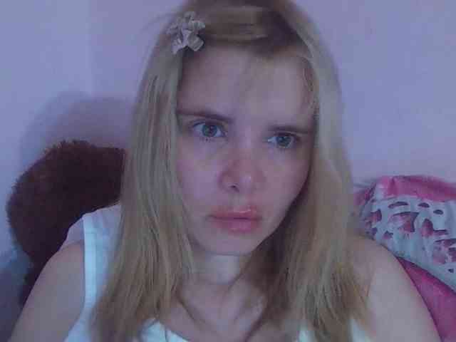 ElenaPleasure webcam