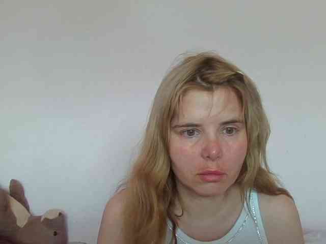 ElenaPleasure webcam