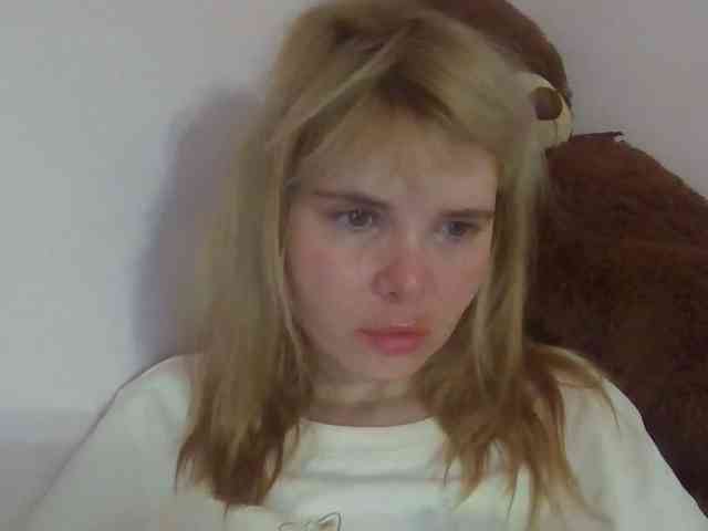 ElenaPleasure webcam