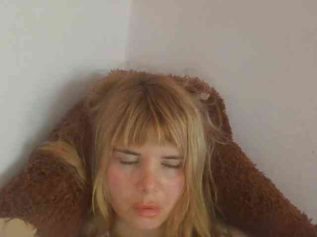 ElenaPleasure webcam