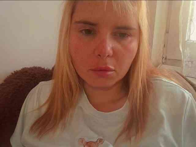 ElenaPleasure webcam