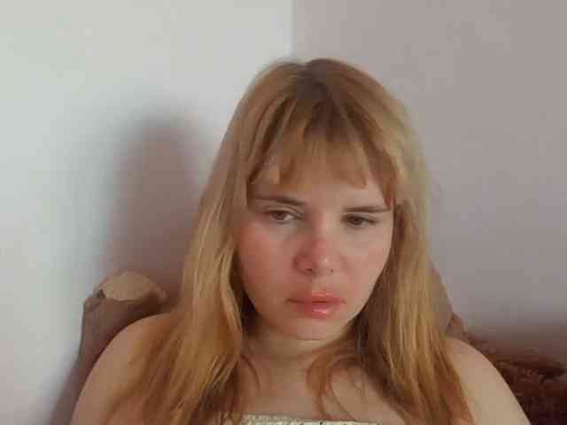 ElenaPleasure webcam