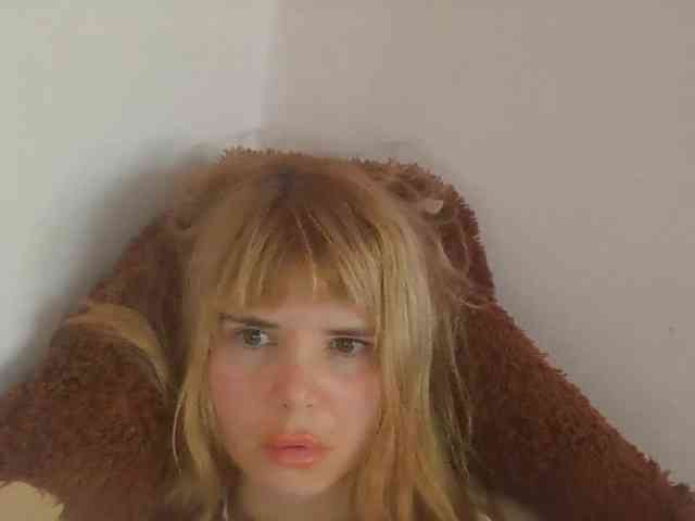 ElenaPleasure webcam