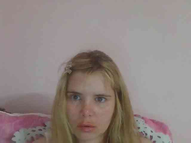 ElenaPleasure webcam