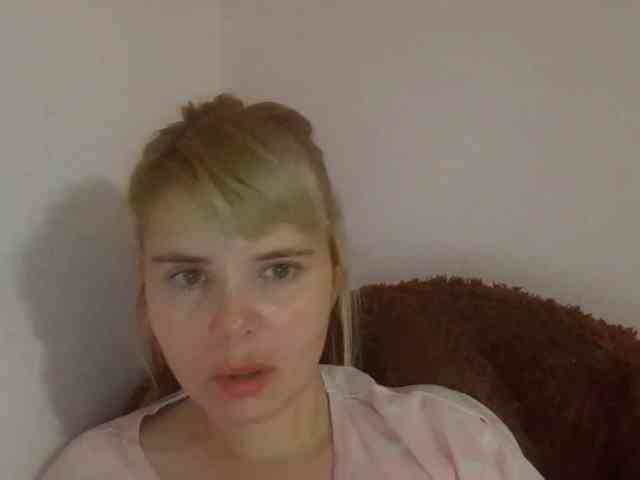 ElenaPleasure webcam