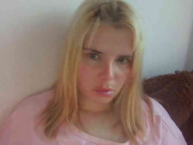 ElenaPleasure webcam