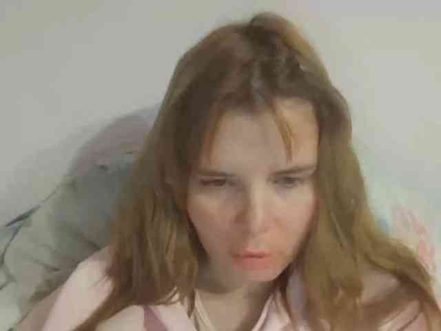 Model: ElenaPleasure