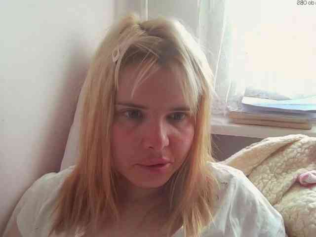 ElenaPleasure webcam
