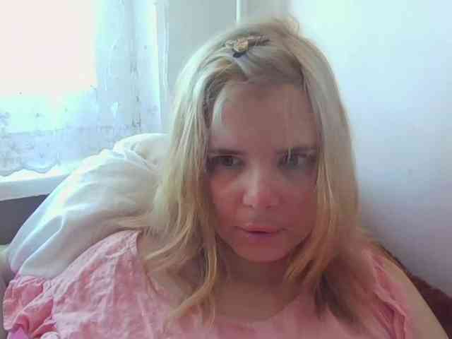 ElenaPleasure webcam