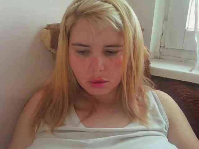 ElenaPleasure webcam