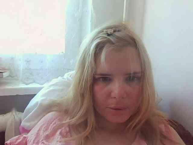 ElenaPleasure webcam