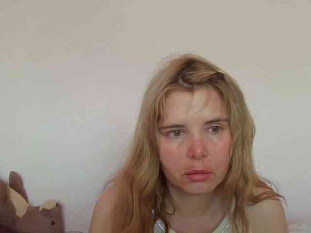 ElenaPleasure webcam