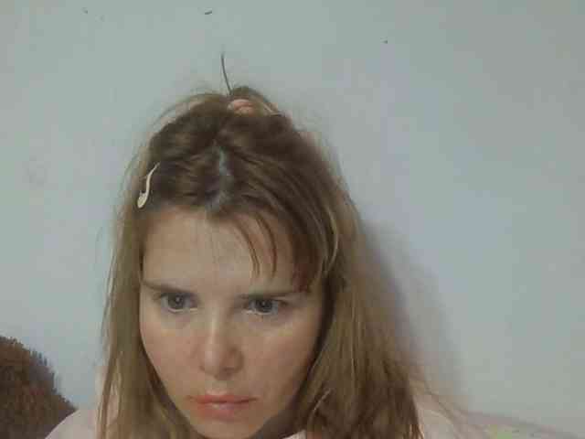 ElenaPleasure webcam