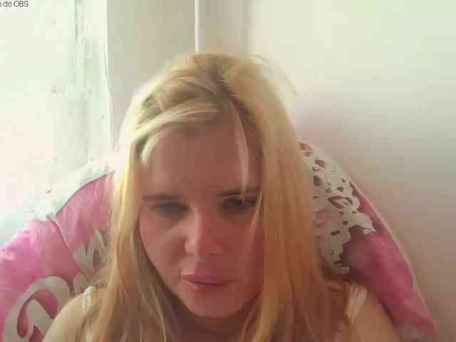 ElenaPleasure webcam
