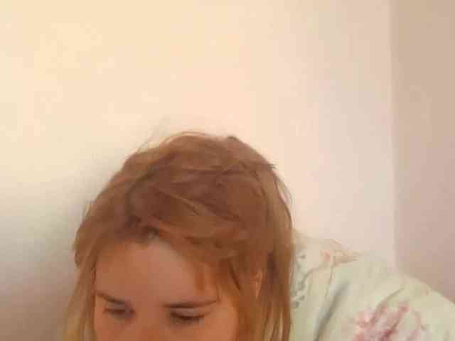 ElenaPleasure webcam