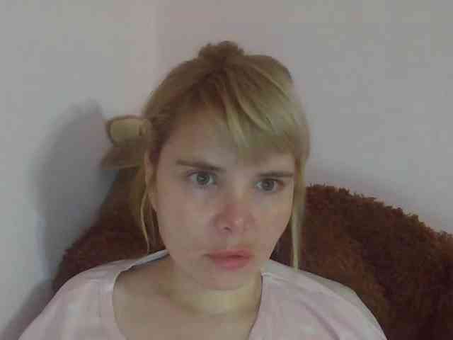 ElenaPleasure webcam