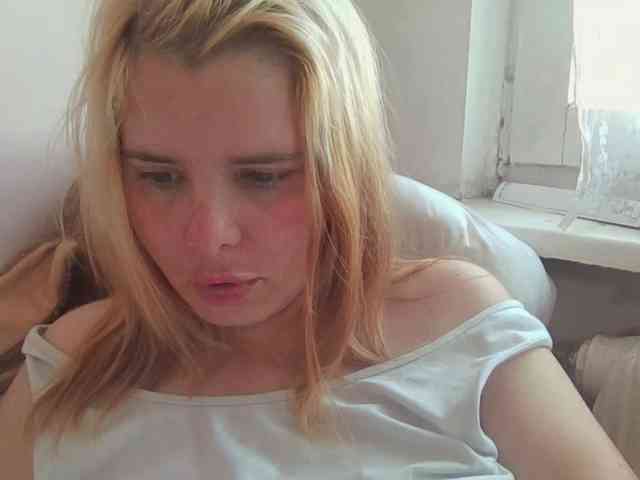 ElenaPleasure webcam