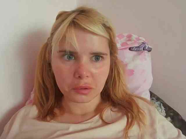 ElenaPleasure webcam