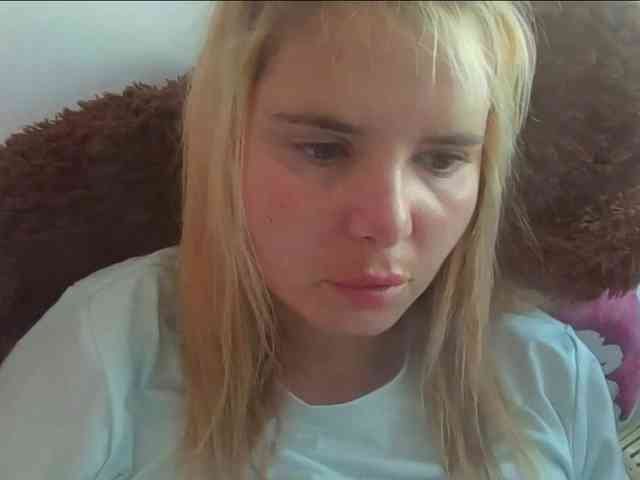 ElenaPleasure webcam
