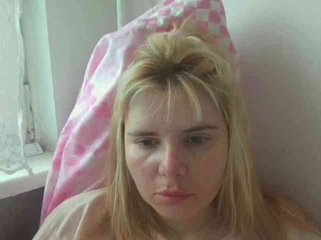ElenaPleasure webcam