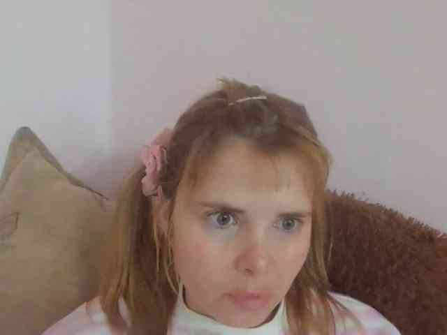 ElenaPleasure webcam