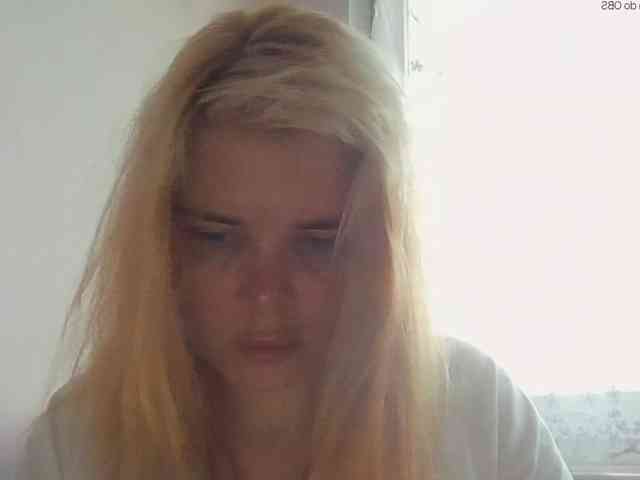 ElenaPleasure webcam