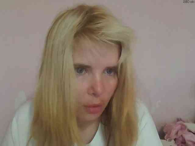 ElenaPleasure webcam