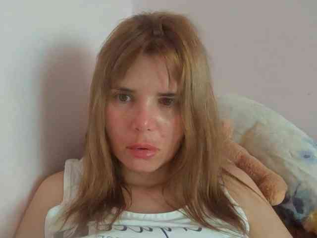 ElenaPleasure webcam