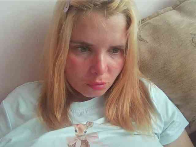 ElenaPleasure webcam