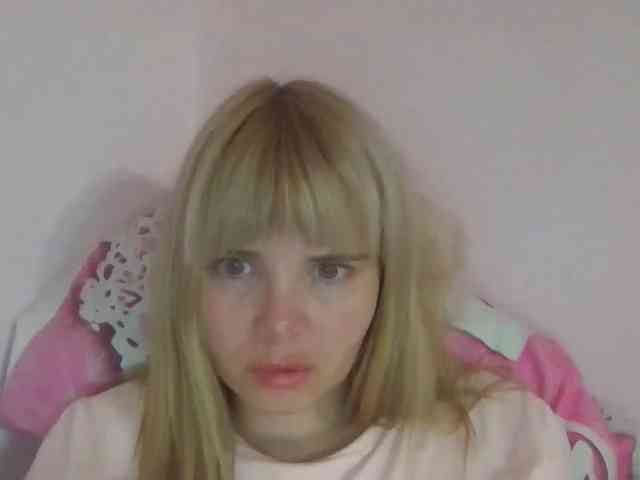 ElenaPleasure webcam