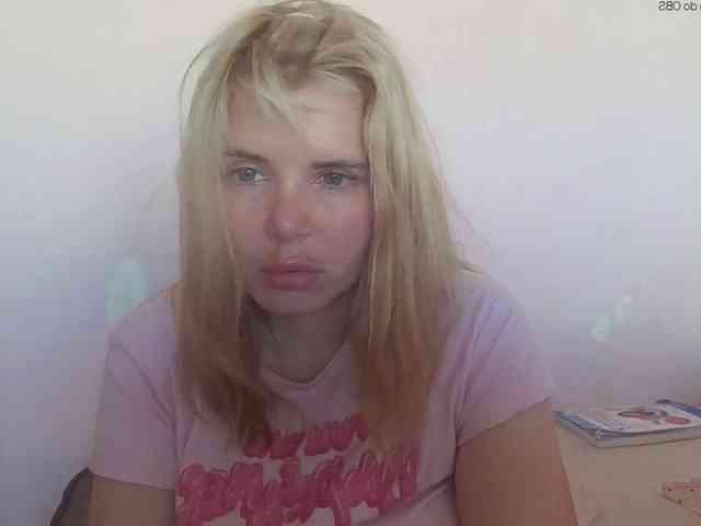 ElenaPleasure webcam