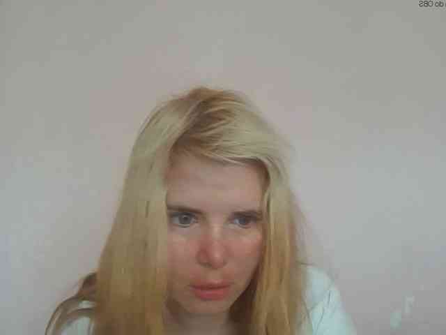 ElenaPleasure webcam