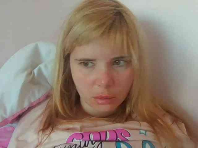 ElenaPleasure webcam