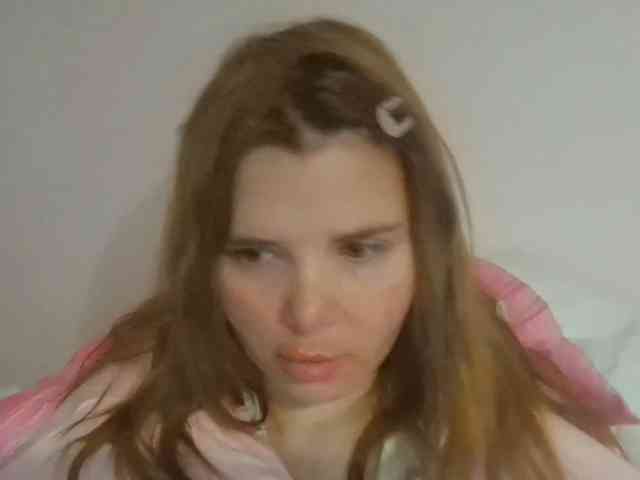 Model: ElenaPleasure