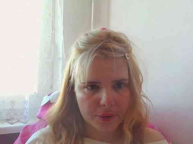 ElenaPleasure webcam