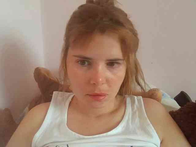 ElenaPleasure webcam