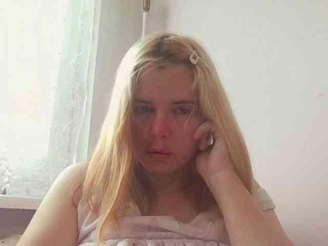 ElenaPleasure webcam
