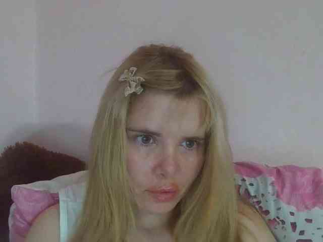 ElenaPleasure webcam
