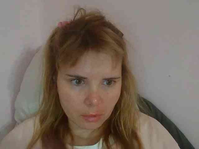 ElenaPleasure webcam