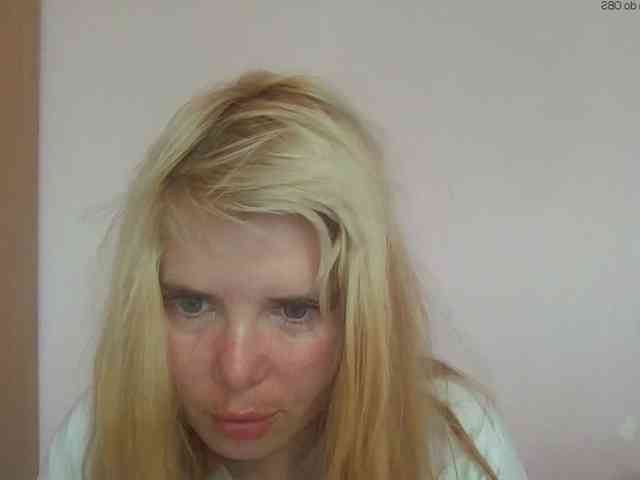 ElenaPleasure webcam