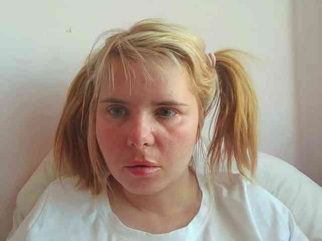 ElenaPleasure webcam