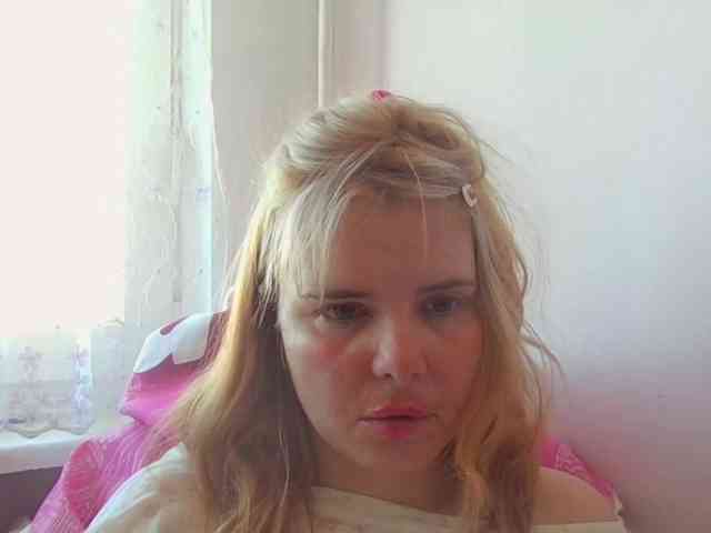 ElenaPleasure webcam