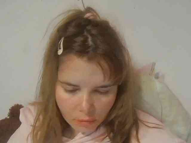 Model: ElenaPleasure