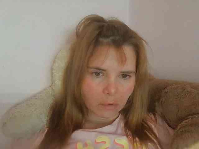 ElenaPleasure webcam
