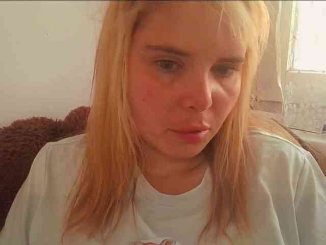 ElenaPleasure webcam