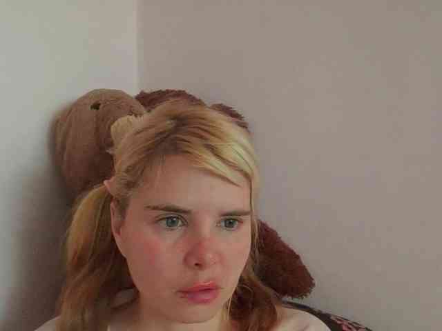 ElenaPleasure webcam