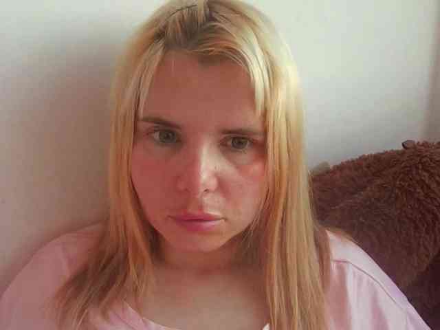 ElenaPleasure webcam