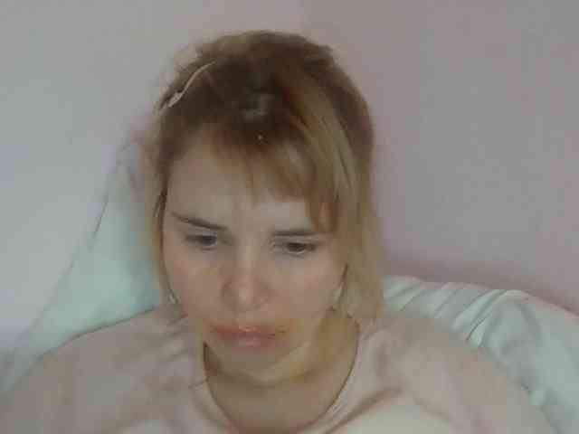 ElenaPleasure webcam
